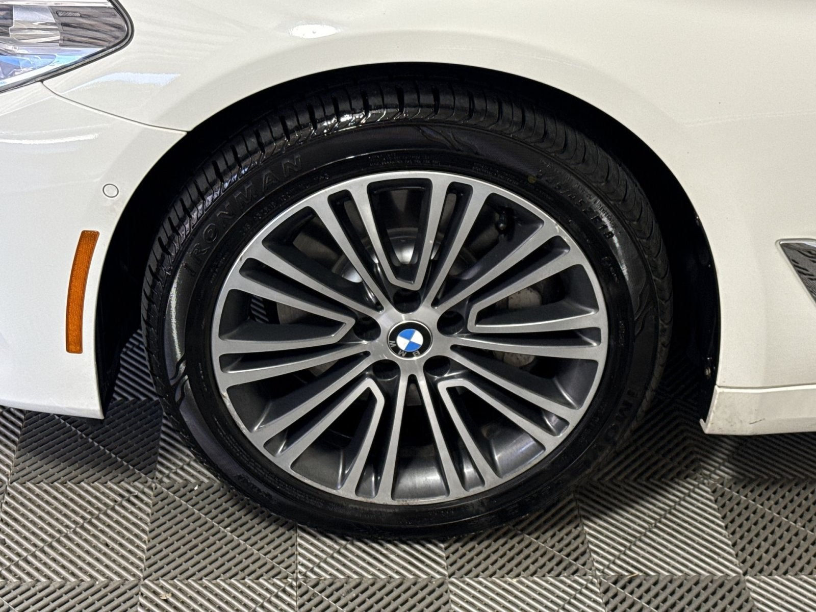 2018 BMW 5 Series 530i xDrive