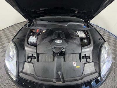 2023 Porsche Cayenne Platinum Edition