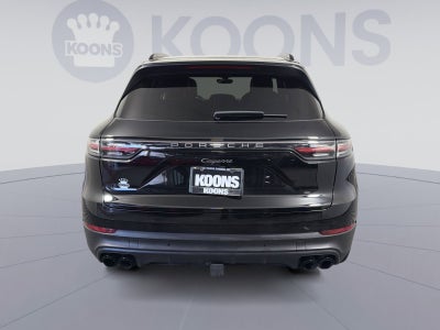 2023 Porsche Cayenne Platinum Edition