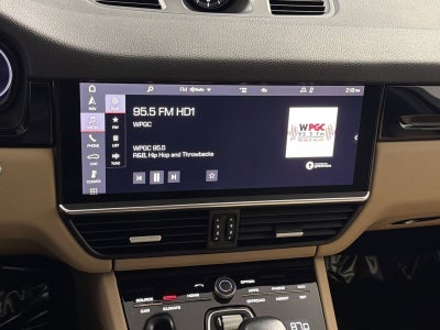 2021 Porsche Cayenne Base