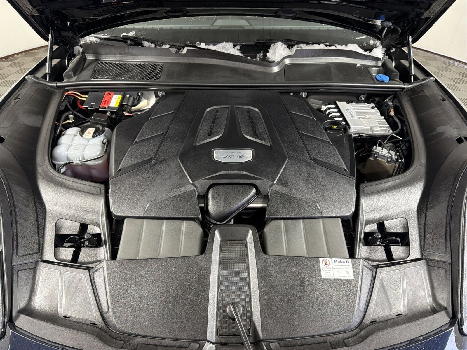 2021 Porsche Cayenne Base