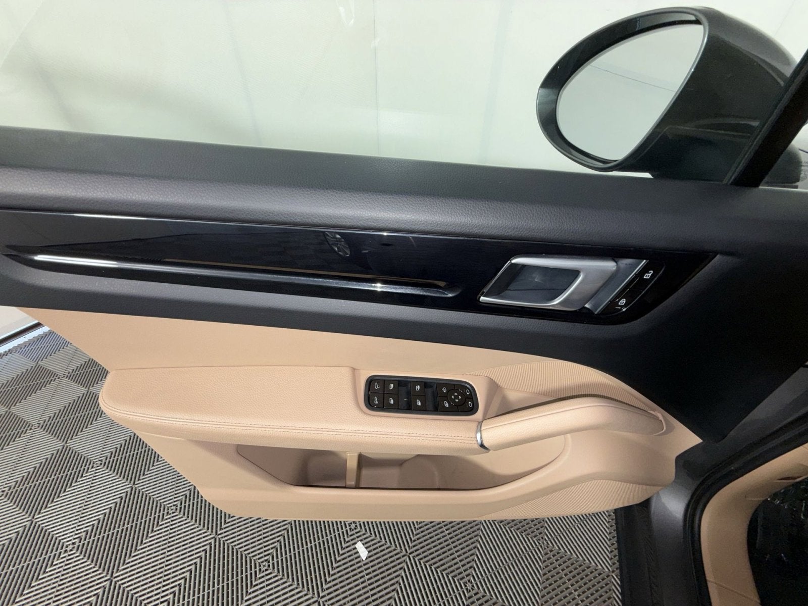 2020 Porsche Cayenne Base