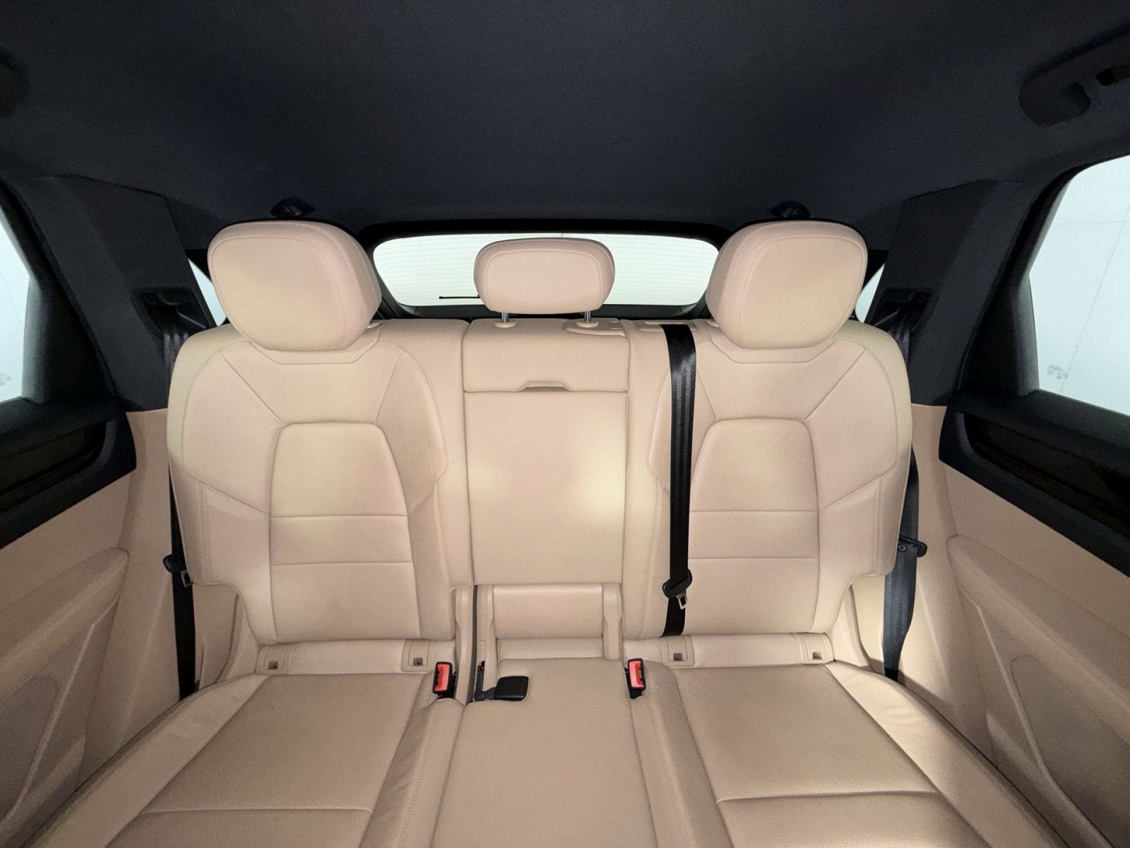 2020 Porsche Cayenne Base
