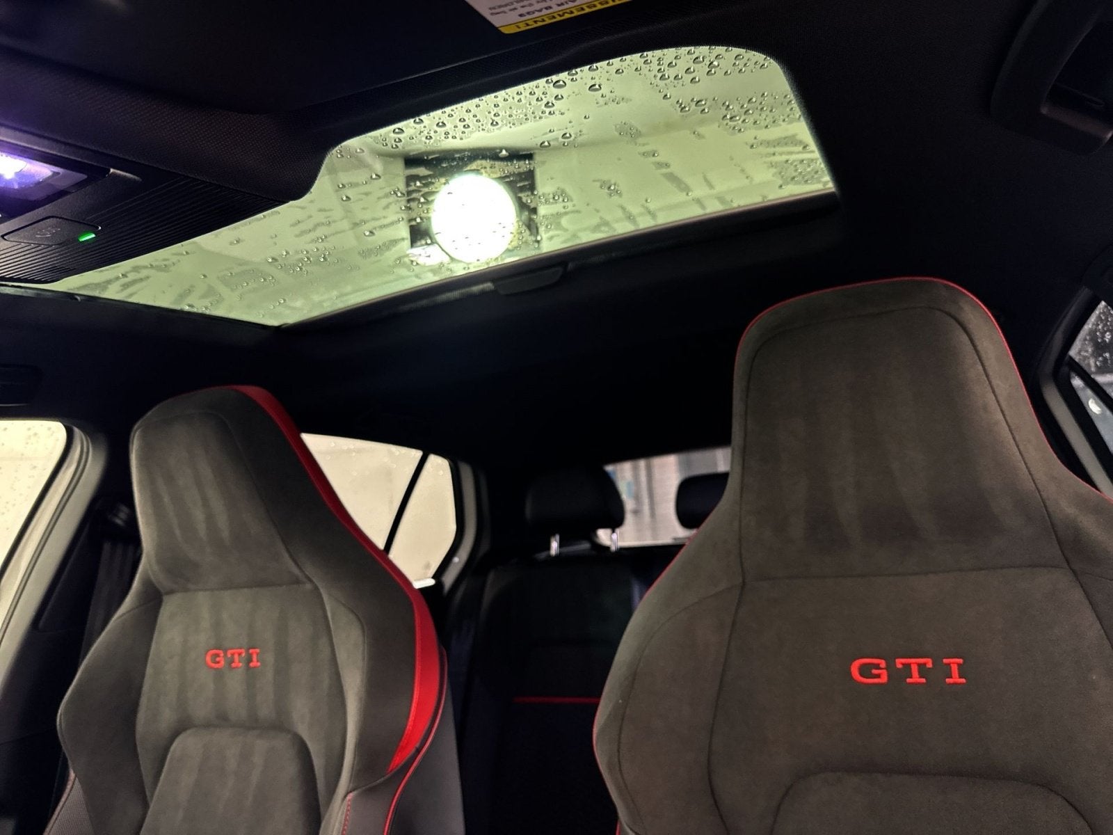 2025 Volkswagen Golf GTI 2.0T SE