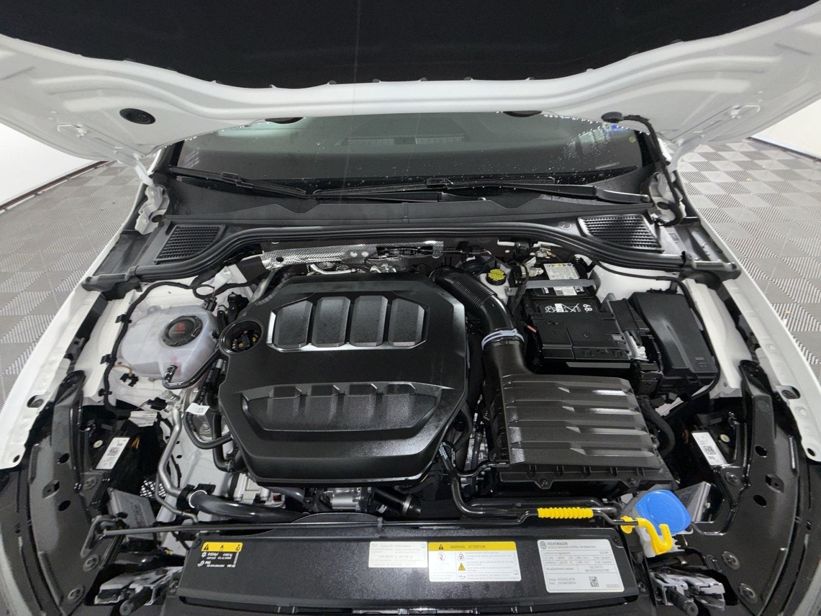 2025 Volkswagen Golf GTI 2.0T SE