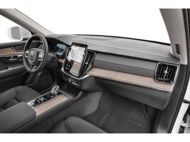 2025 Volvo XC90 B6 Core