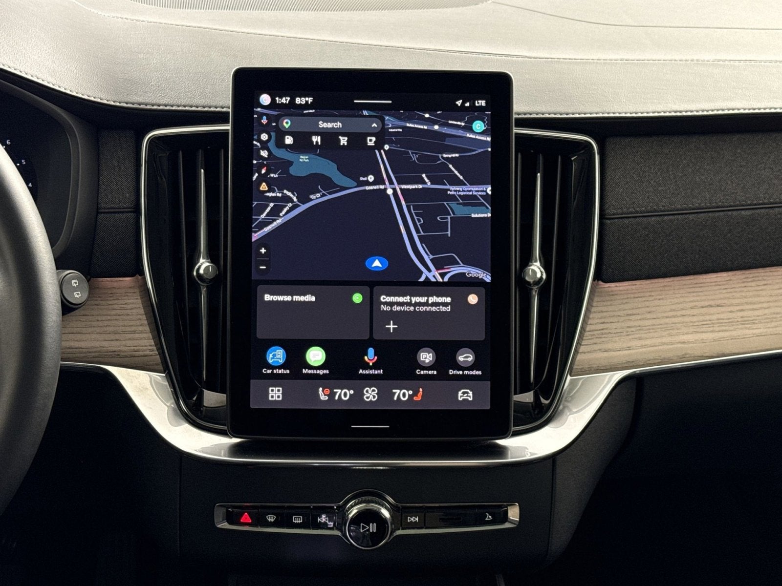 2025 Volvo XC90 B6 Core