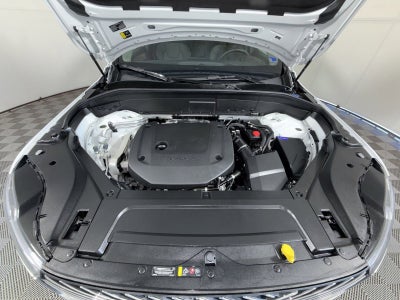 2025 Volvo XC90 B6 Core