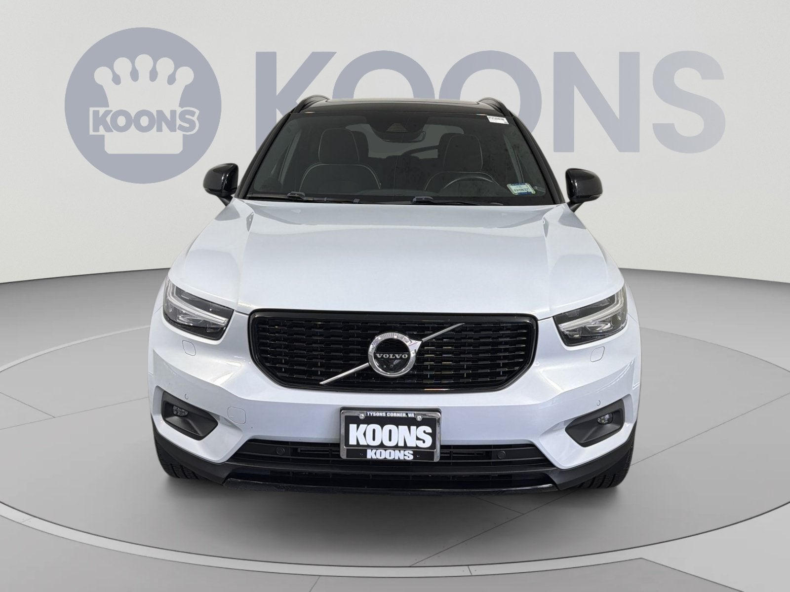 2020 Volvo XC40 R-Design