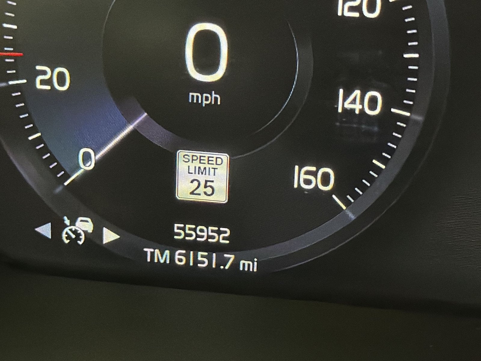2020 Volvo XC40 R-Design