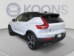 2020 Volvo XC40 R-Design