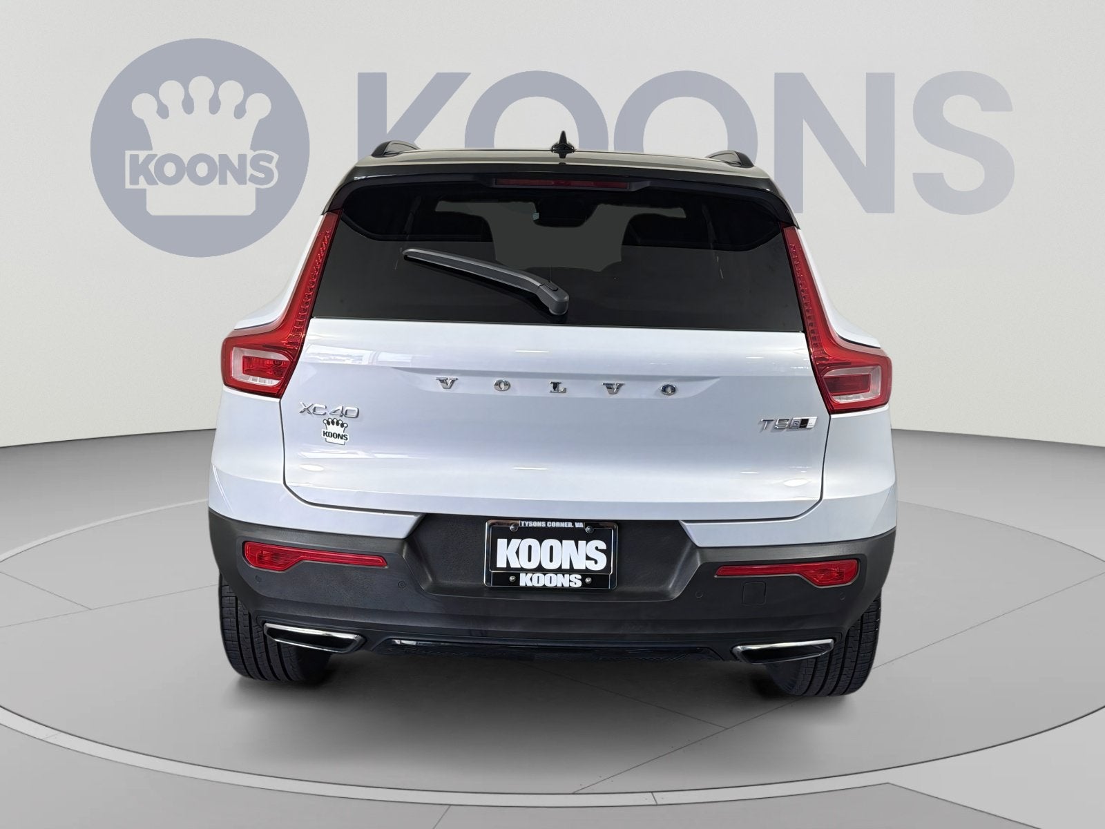 2020 Volvo XC40 R-Design