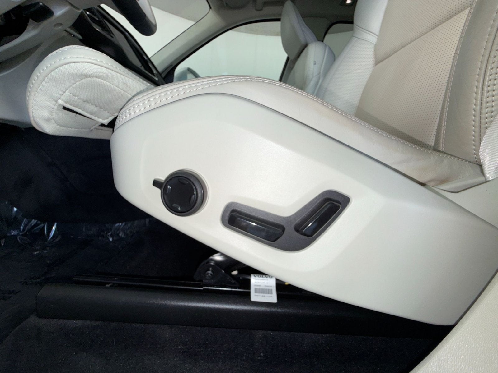 2023 Volvo XC90 Recharge Plug-In Hybrid Ultimate