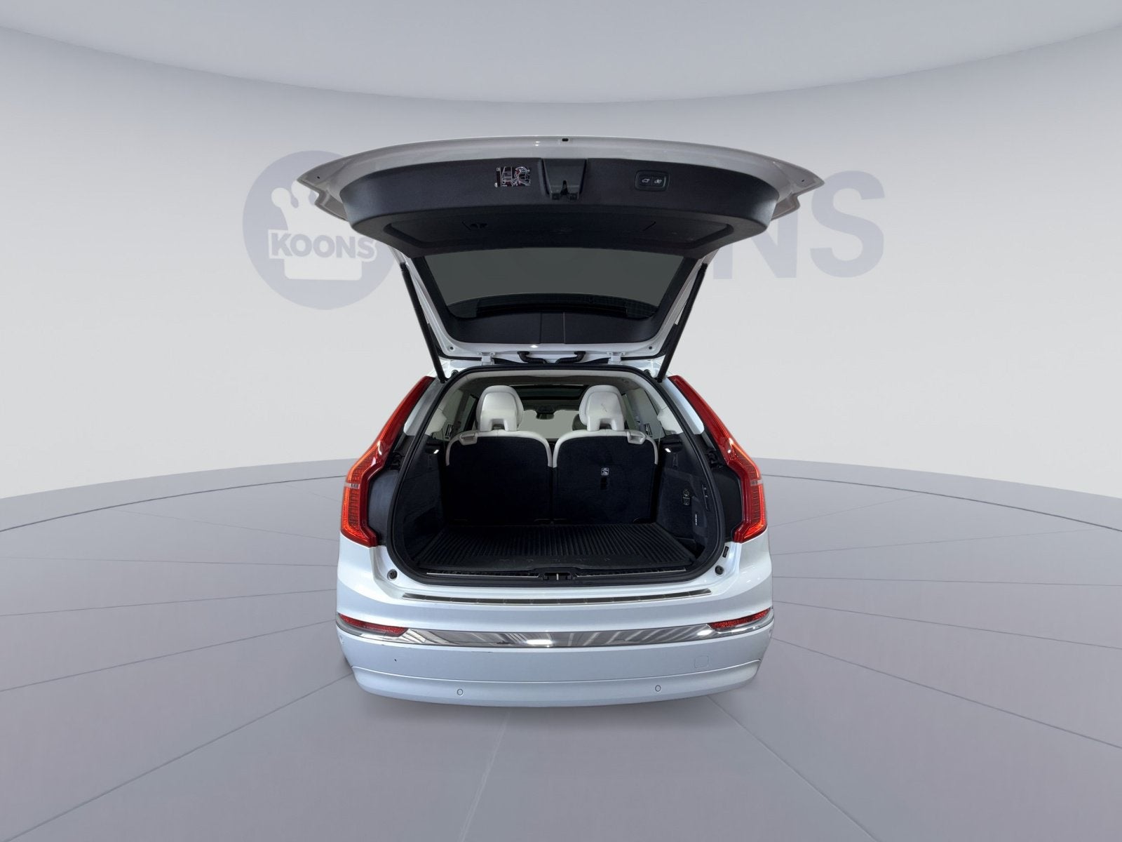 2023 Volvo XC90 Recharge Plug-In Hybrid Ultimate