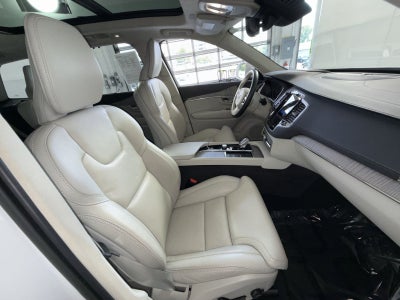 2023 Volvo XC90 Recharge Plug-In Hybrid Ultimate