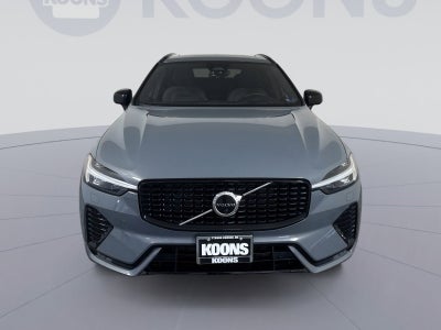 2023 Volvo XC60 B5 Ultimate Dark Theme