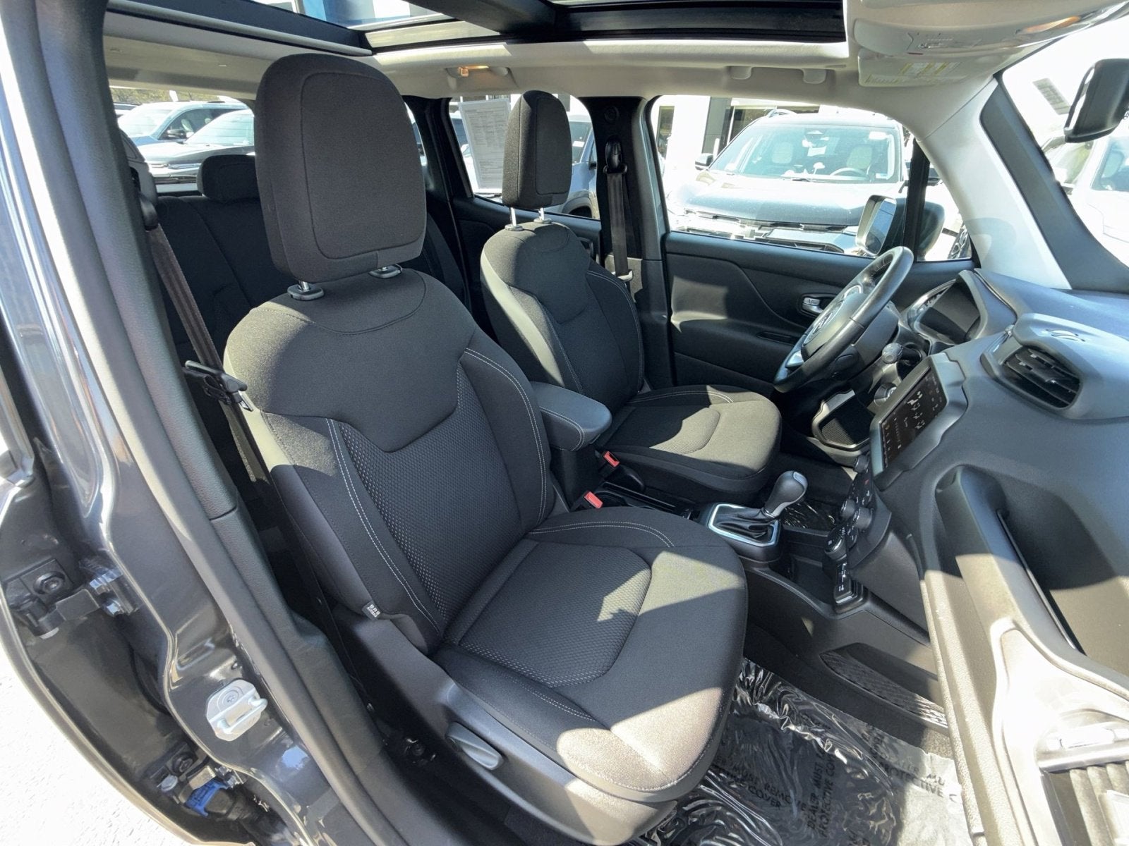 2023 Jeep Renegade Latitude