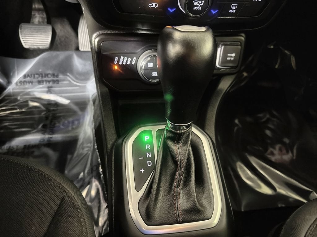 2023 Jeep Renegade Trailhawk