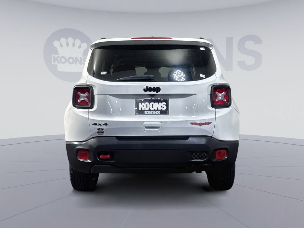 2023 Jeep Renegade Trailhawk
