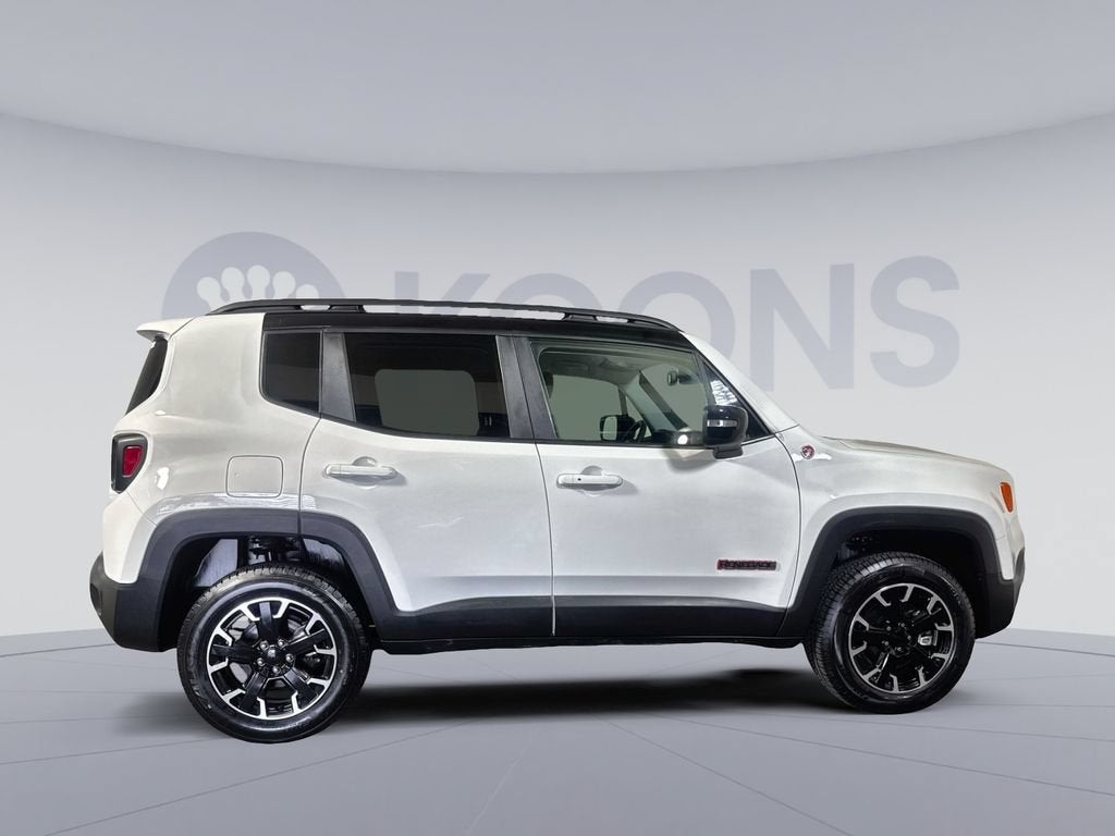 2023 Jeep Renegade Trailhawk