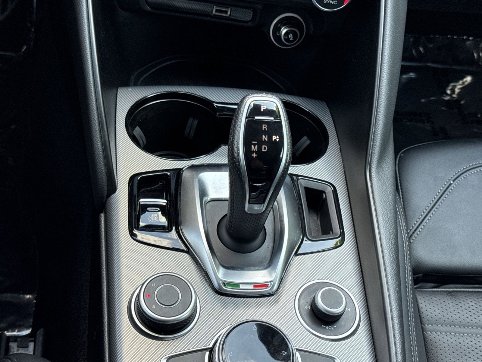 2024 Alfa Romeo Giulia Veloce