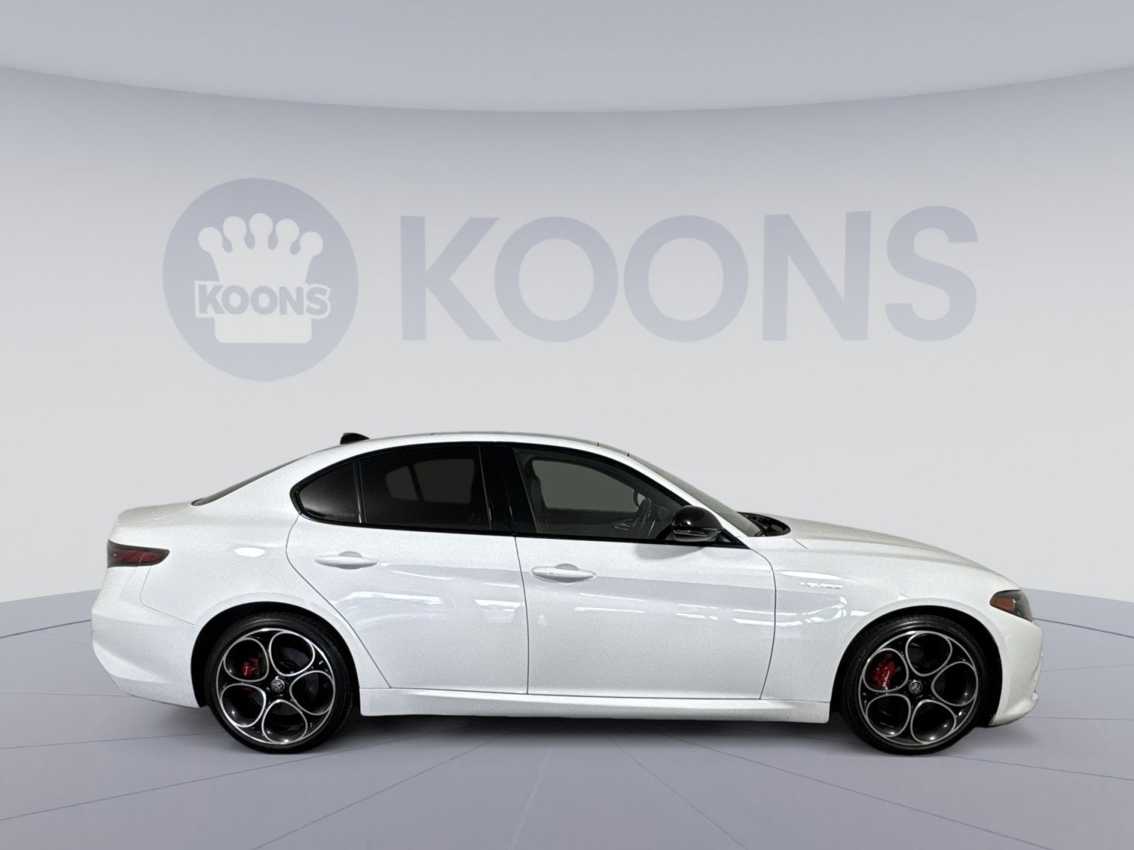 2024 Alfa Romeo Giulia Veloce
